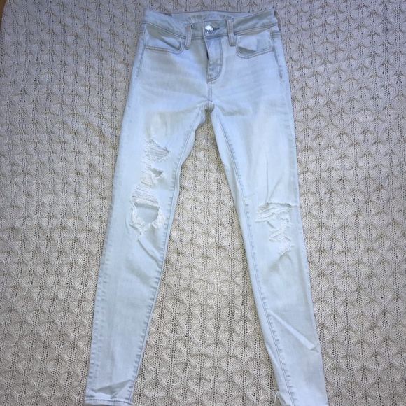 American Eagle Jeans - Picture 2 of 4